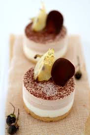 Goodbye To Autumn With A Green Apple Caramel And Milk Chocolate Mousse Cannelle Et Vanillecannelle Et Vanille Fancy Desserts Desserts Cake Desserts