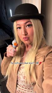 Kissing Kate Barrow Outfits