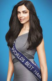 Deepika Padukone Born January 5th 1986 In Copenhagen Denmark Height 175 Cm Weight 60 Kg Is An I Deepika Padukone Style Beautiful Bollywood Actress Beauty