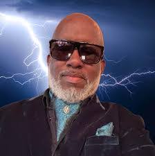 Dwayne Peay's Instagram, Twitter & Facebook