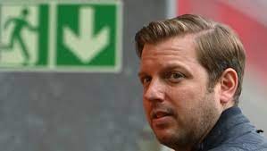 Trainer florian kohfeldt von werder bremen warnt vor der auswärtspartie bei borussia mönchengladbach am freitag (20.30 uhr im liveticker ) vor selbstzufriedenheit. 5urbxf5txmwlhm