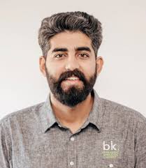 The Team of Experts Behind Bridge Knowledge