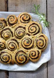 Rolled Tapas Buns With Olive Tapenade Tapenade Olive Bread Pizza Buns
