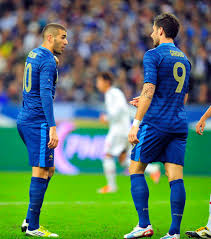 Une annonce qui risque de faire tiquer le sélectionneur tricolore. Composition Equipe De France L Equipe Probable Face A La Georgie Avec Karim Benzema Et Olivier Giroud Titulaires