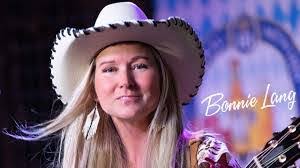 Bonnie Langlois's Instagram, Twitter & Facebook