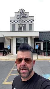 @RikiRachtman's video Tweet