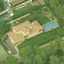 Das regt eine schulklasse aus saarbrücken auf. Lionel Messi S House Former In Castelldefels Spain Google Maps