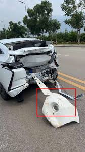 男子当街连撞多车致多人!亲历者:肇事司机在冷笑-6parknews.com