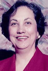 Merle Mckenzie's Instagram, Twitter & Facebook