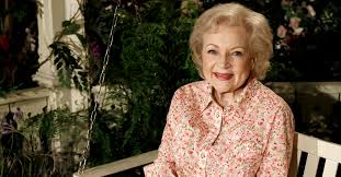 White's parents met in chicago, where her father, horace logan white, worked at an electrical company, and her mother, christine, was a housewife. Why Betty White Decided Never To Have Children Rare