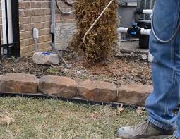 Cut the final section to length with a hacksaw. Easy Do It Yourself No Dig Border Page 2 Of 2 Garden Lovers Club Garden Borders Diy Garden Projects Dig Gardens