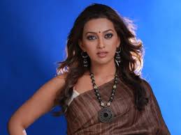 Esther to play a porn star in Heroine