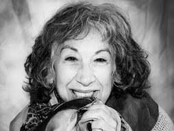 Emily Levine's Instagram, Twitter & Facebook