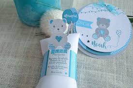 Rond De Serviette Economique Car Il Fait Egalement Office De Menu Et De Marque Place Theme Ourson Noah Boite Souvenir Bebe Rond De Serviette Faire Part Ourson