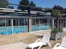 Piscine A Roncq Horaires Tarifs Avis Telephone Piscine Piscine Municipale Piscine Couverte