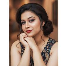 What's your Relationship Status ? ❤. 🖤. 💔 taken. single. broken