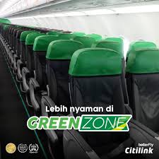 Vincent raditya untuk menerbangkan airbus a320 di simulator canggih miliknya. Facebook