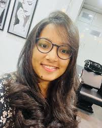 High volume cut👩🏼‍🦰. . . . . #dressup #dressupdarling #gorgeous  #whitedress #flowers #loveislove #image #thodupuzha #muvattupuzha #kochi  #highvolumecutting #highvolume #saloon #saloongirl #saloongirls