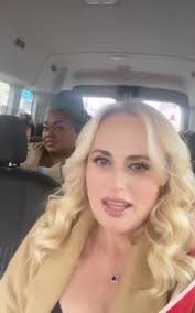 Pitch Perfect 2 Kiss Scene Amy