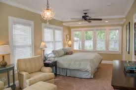 Large Downstairs Master Bedroom With Lots Of Windows And A Pretty View Of The Private Back Pati Lots Of Windows Home Decor Master Bedroom