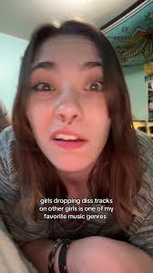 Sara Diss Track