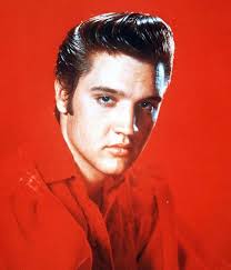 Regarded as one of the most significant cultural icons of the 20th century, he is often referred to as the king of rock and roll or simply the king. Elvis Presley Stars Die Jung Gestorben Sind Foto 39457672 Fanpop