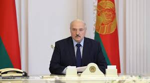 Лукашенко поставил ультиматум путину — россия доλжна запλатитть. Lukashenko O Prizyvah K Zabastovkam Na Predpriyatiyah Esli Ostanovimsya Nikogda Ne Raskrutim Svoe Proizvodstvo