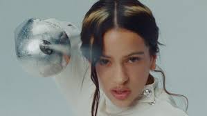 The Sophs debut new single "Sweat"