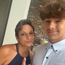 Zane was showing off!! 🤣 Check out my latest podcast of @spraymakers