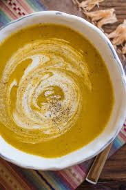 This Roasted Acorn Squash Soup Recipe Is Quick And Easy To Make And Is Perfect For The Colder M Acorn Squash Soup Recipe Acorn Squash Recipes Acorn Squash Soup