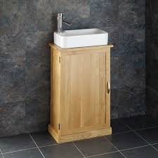 Adds a luxurious feeling to your new. Shallow Solid Oak 500mm Vanity With Rectangular Basin Tap