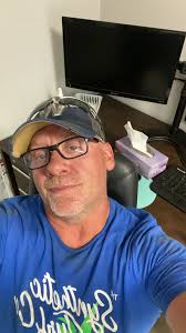 Iam looking for a female that will keep my male busy. Iam located in  alberta Canada. I have no problem flying one from anywhere