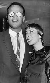 Official twitter of harry belafonte, actor harry belafonte uudelleentwiittasi. Harry Belafonte Helped By His Wife Julie Leaves New York Hospital Harry Belafonte Harry Fame Game