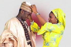 Ya tsokar zuciya ta, zan so ace ki zama fura in zama nono mu hadu a kwaryar soyayya. Falalar Kallon Soyayya Jima I Bisa Koyarwan Sunnah Facebook