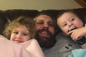 Fundraiser for Molly Vandelogt by Chris Wong : Friends of Chad Vandelogt