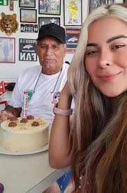 Feliz cumpleaños a mi Sr. Padre ANTONIO PIÑA. Dios me lo cuide muchos años  más. Gracias Dios por permitirme estos momentos 🤩🤩🤩😍😍😍