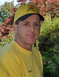 Danny Rhoads's Instagram, Twitter & Facebook