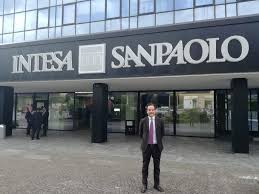 Lo stesso argomento in dettaglio: Banca Intesa Sanpaolo Apre A Fabriano La Filiale Del Terzo Millennio Fabriano Centropagina Cronaca E Attualita Dalle Marche