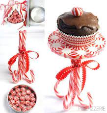 È possibile dare un tocco di dolcezza e di originalità al giorno più bello utilizzando come segnaposto per il matrimonio dei piccoli dolcetti. Segnaposti Mangerecci Per La Tavola Di Natale