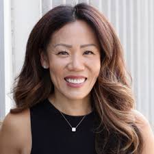 29 Business Leaders Share the Most Impactful Things They've Done for  Building Their Personal Brand