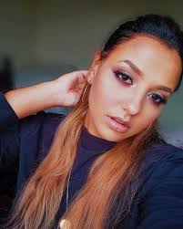 MILA MAKEUP 💜 (@mila_makeup_s2) · Instagram photos and Reels