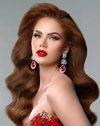 IMPACTANTE!! ❤️❤️❤️ Miss Charm...