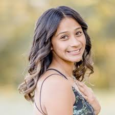 Abigail Davila (@abbydavilaa11)