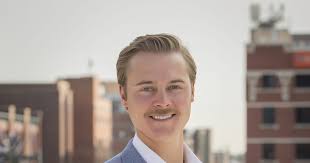 Kenneth Monfort's Instagram, Twitter & Facebook