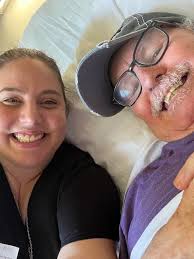 shannons_reptileroom shows off a fantastic looking satanic leaf tail gecko!  🍂🧡 TRR is made possible by Pangea Reptile