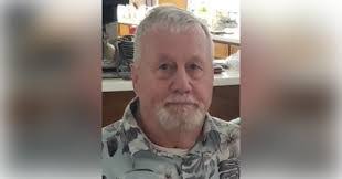 Lisa Winningham's Instagram, Twitter & Facebook