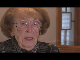 The secrets to life shared by 102-year-old Frieda Cohen