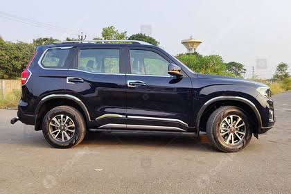 Mahindra Scorpio N Z8 Select Variant Explained In 10 Images | CarDekho.com