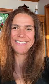 What are some recommendations for a new family in Spring Hill, Florida?