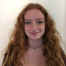 Julia Yoder's Instagram, Twitter & Facebook